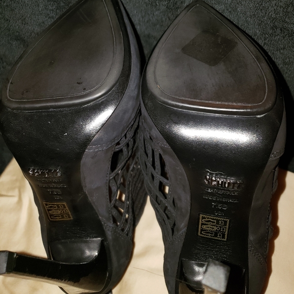 Ankle Booties - Picture 7 of 8